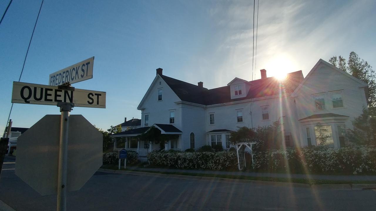 Inn On Frederick St. Andrews By The Sea Exterior foto